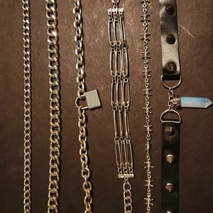 Lot of 6 Neck Chains
